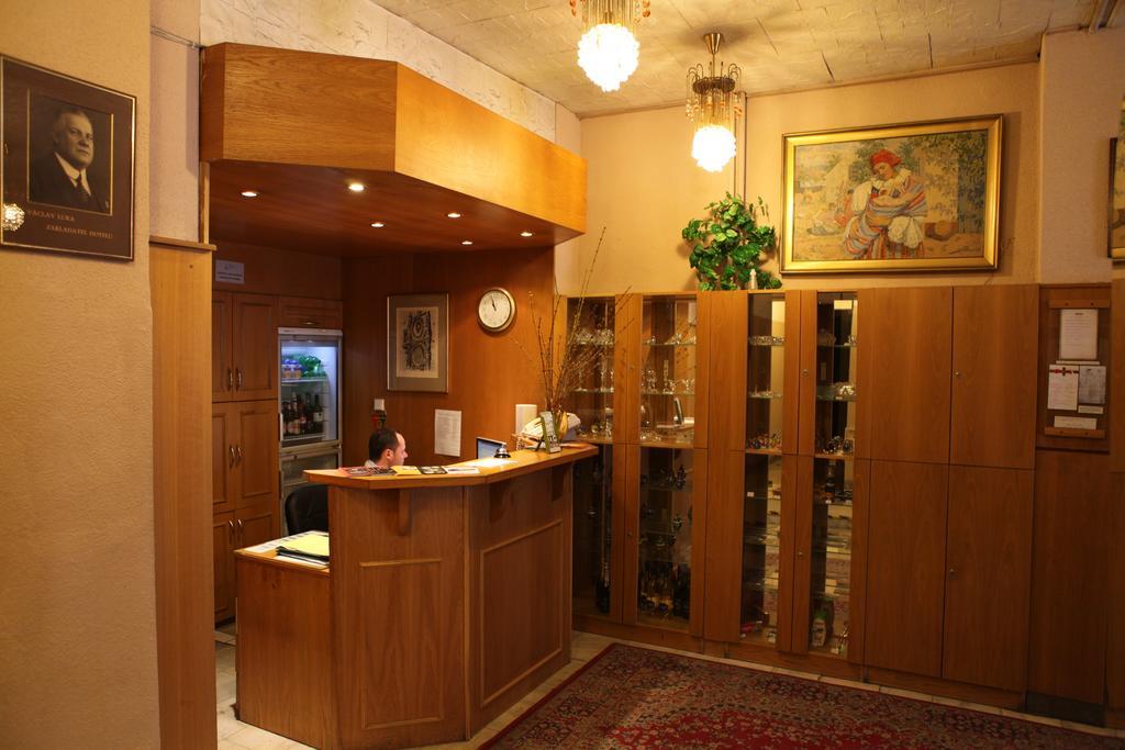 Hotel Michle Praag Buitenkant foto